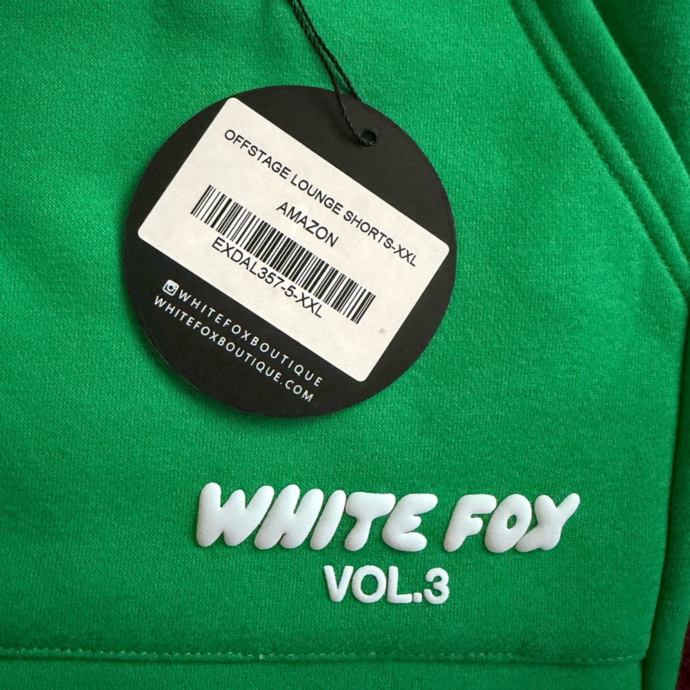 White Fox Boutique Emerald Green Drawstring Athletic Shorts - Picture 3 of 3